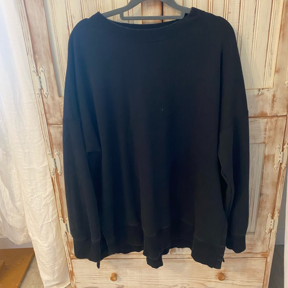 Aerie Black Fleece Sweatshirt
